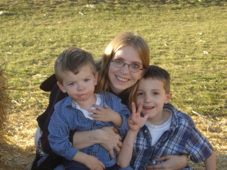 Lisa West Photo 11
