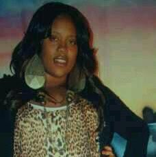 Christina Edwards Photo 30