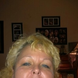 Terri Cain Photo 7