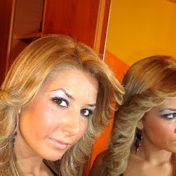 Lola Alexander Photo 21