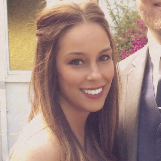 Robyn Myers Photo 38