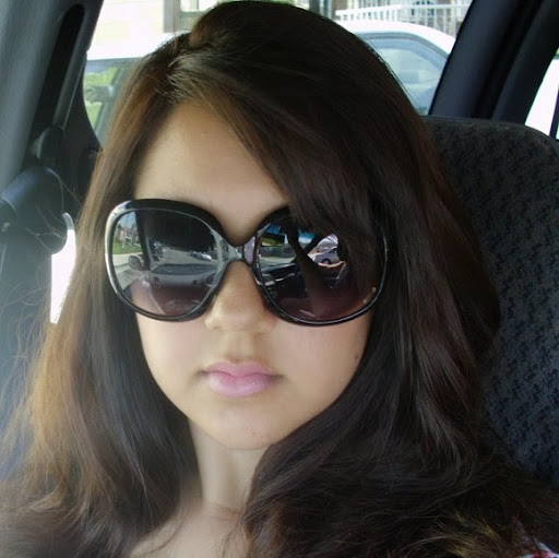 Valerie Garcia Photo 39