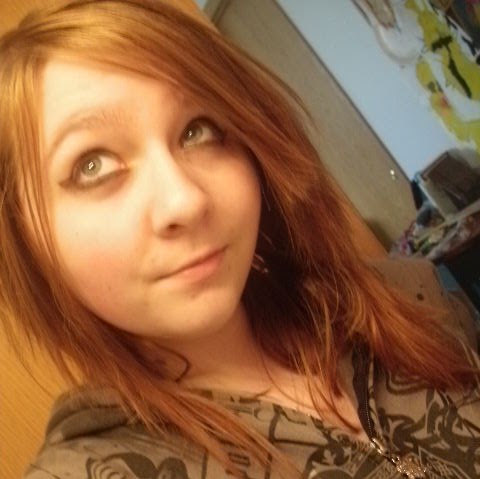 Danielle Kelly Photo 5