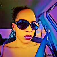 Amber Mckelvy Photo 5