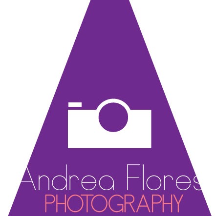 Andrea Flores Photo 30