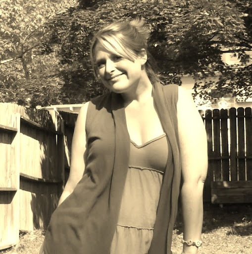 Andrea Robbins Photo 28