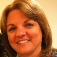 Sandra Holmes Photo 39