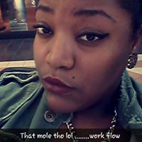 Toni Howell Photo 17