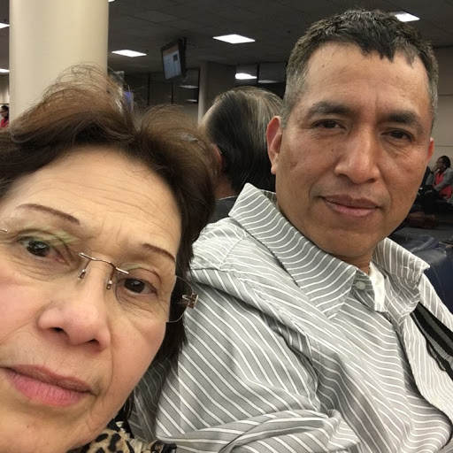 Gloria Velasquez Photo 33