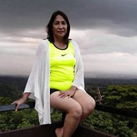 Elizabeth Crisostomo Photo 10