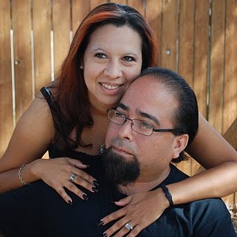 Lisa Yanez Photo 29