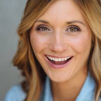 Rachel Goad Photo 8