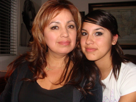 Pauline Martinez Photo 24