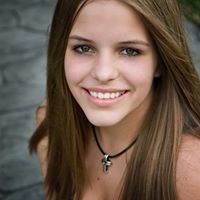 Kim Webster Photo 37