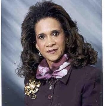 Nadine Jenkins Photo 26