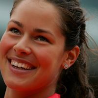 Sandra Santiago Photo 27