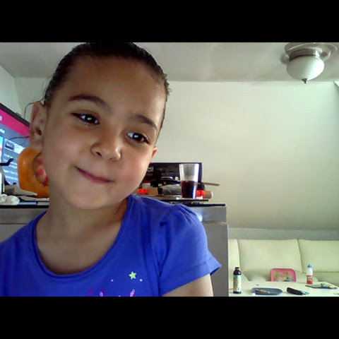 Cynthia Suarez Photo 38