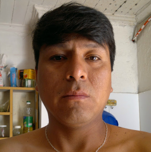 Alfredo Vega Photo 6