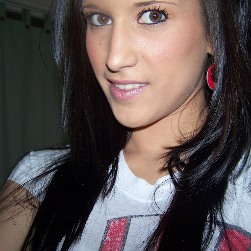 Monica Powell Photo 33