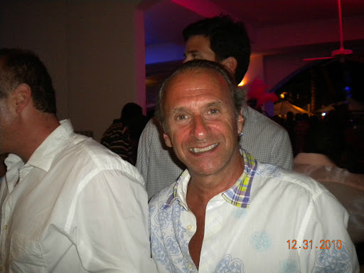 Larry Schneider Photo 6