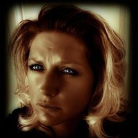 Jennifer Howe Photo 20