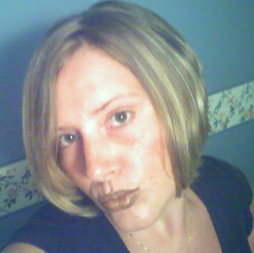 Vickie Marshall Photo 9
