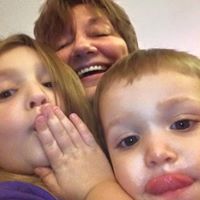 Julie Tremblay Photo 41