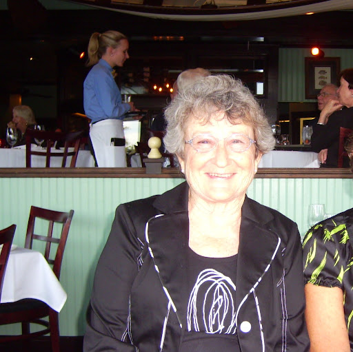 Maxine Jenkins Photo 30