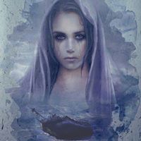 Robyn Summers Photo 15