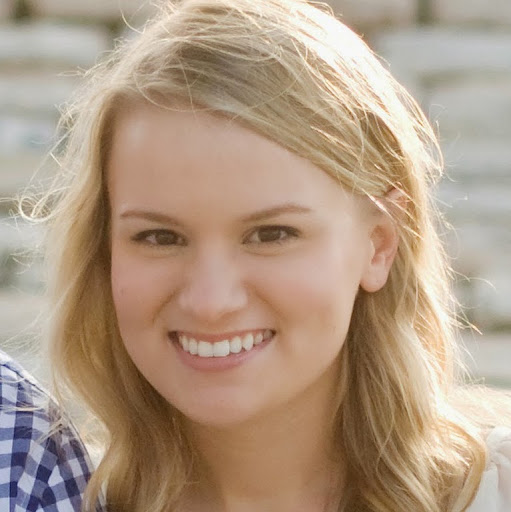 Julie Meyer Photo 10