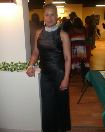 Linda Bowman Photo 4