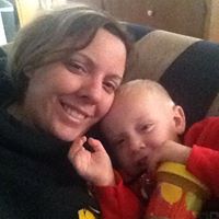 Stephanie Hutchinson Photo 6