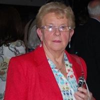 Clare Devlin Photo 15