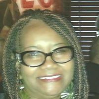 Della Robinson Photo 7