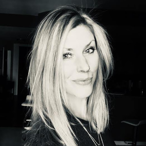 Jacqueline Edwards Photo 22