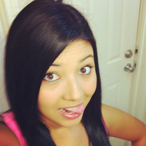 Jenny Espinosa Photo 23