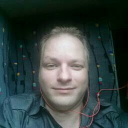 Troy Larson Photo 31