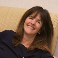 Elizabeth Burleigh Photo 15