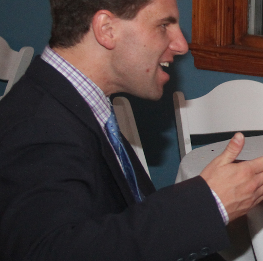 Erik Dempsey Photo 28