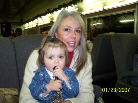 Carolyn Ray Photo 5