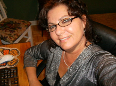 Debbie White Photo 11