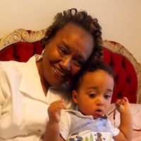 Viola Robinson Photo 13