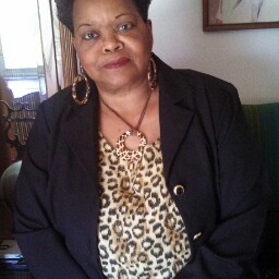 Betty Hunter Photo 8