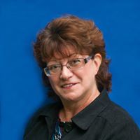 Lois Conner Photo 7