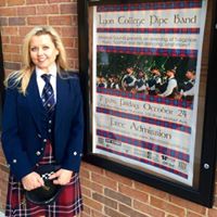 Lara Yates Photo 5