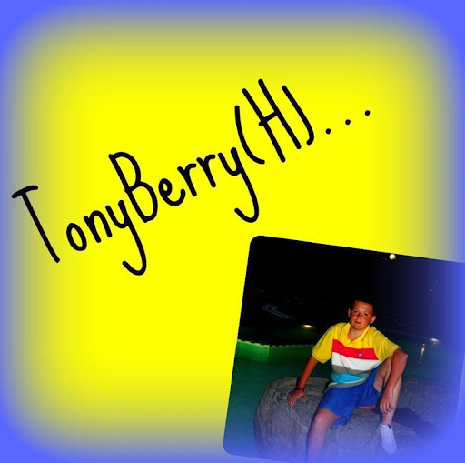 Tony Berry Photo 16