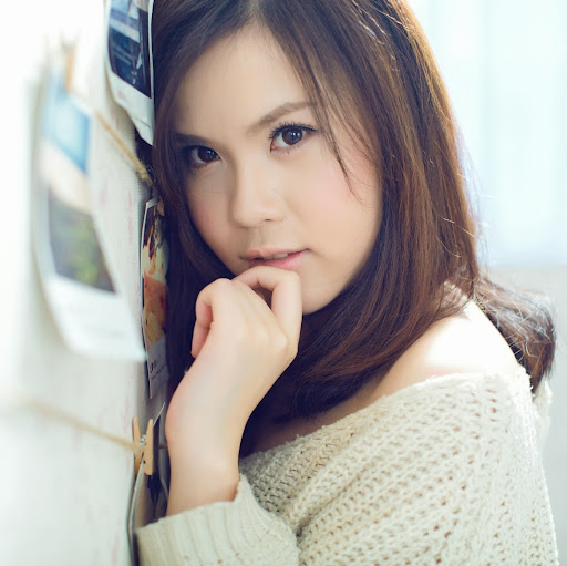 Caroline Jiang Photo 12