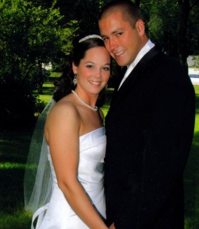 Jennifer Larson Photo 14