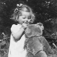 Linda Livingstone Photo 10