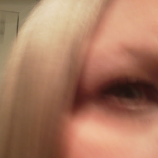 Bonnie Little Photo 21